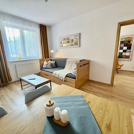 Apartman 4 - Rezidence K Lanovce ยาคีมอฟ ภายนอก รูปภาพ