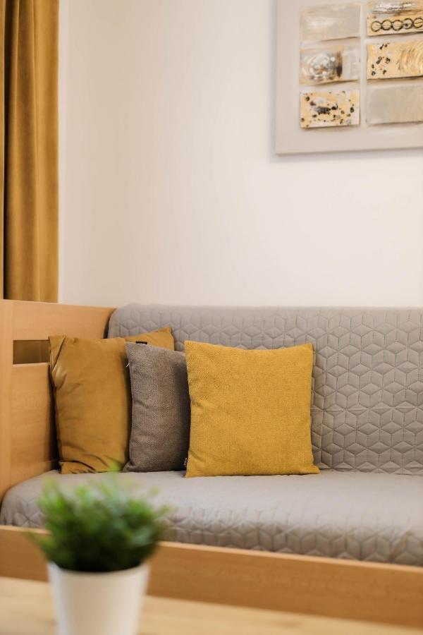 Apartman 4 - Rezidence K Lanovce ยาคีมอฟ ภายนอก รูปภาพ